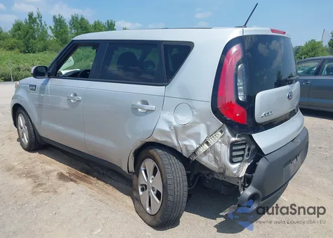 2016 Kia Soul z USA, uszkodzony, nr VIN KNDJN2A28G7852471